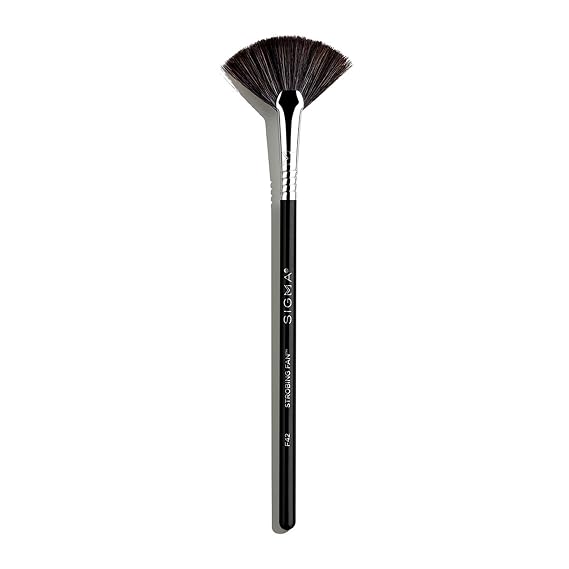 SIGMA Beauty Strobing Fan Brush - F42 Women 1 Pc Brush