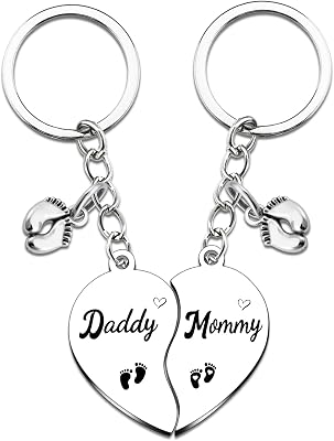 New Parents Gifts for Couples Daddy and Mommy Keychain Gender Reveal Gift for New Parents Pregnancy Announcement Baby Shower Gifts for Daddy and Mommy, New Mom and Dad Gift Ideas