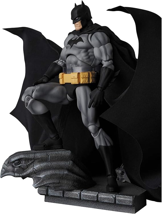 DC Comics: Batman Hush (Black Version) Mafex Action Figure, Multicolor