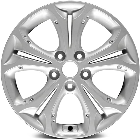 New 17 inch Aluminum Wheel OEM Replacement For Hyundai Elantra 20132015 5-Split All Painted Bright Silver Metallic 5 Lug 114.3 mm 17 x 7 in Rim