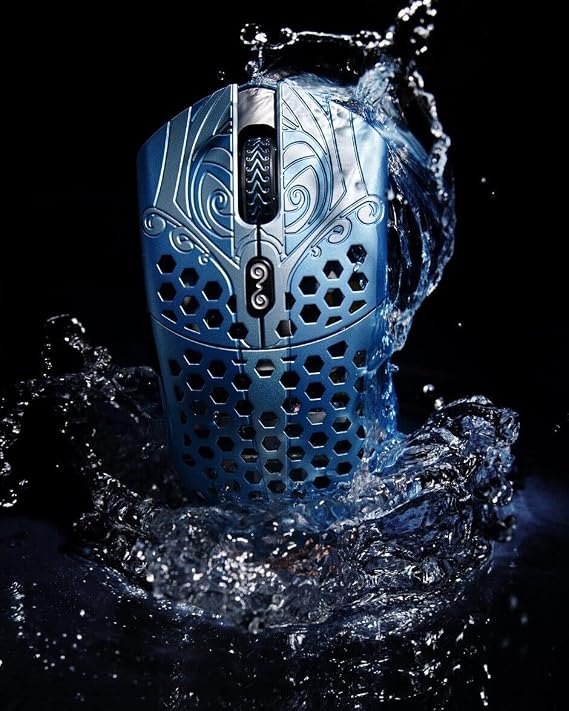 DABLIZ GROUP INTERNATION TRADING LLC Finalmouse Starlight-12 Poseidon Medium