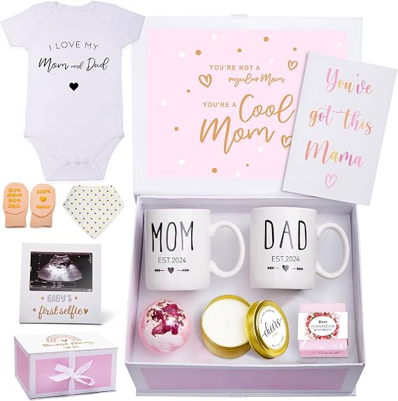 ShinnyWis 2025 New Mom Gifts for Women- Announcements Pregnancy Gifts for First Time Moms, Gender Reveal Gift for New Parents Mom and Dad Mugs-11oz Coffee Mug Set