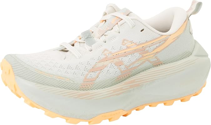 ASICS Women's Trabuco Max 4Sneaker