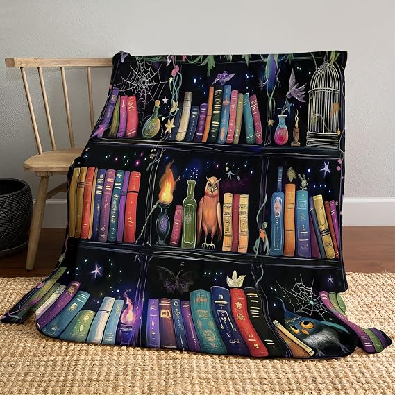 Halloween Blanket Throw, Halloween Blanket fantasy theme Books, potions, witch hats for Kids Men Women, Soft Flannel Purple for Sofa, 150 x 200cm