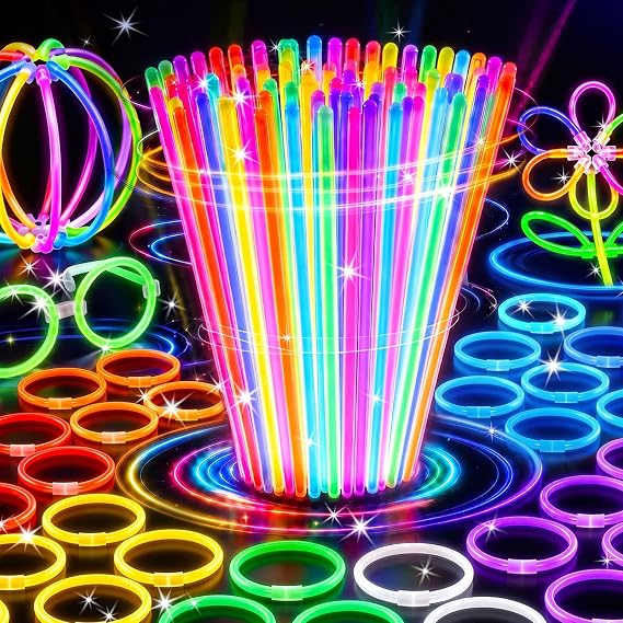 LovesTown 100 Pack Glow Sticks in the Dark Party Supplies, Ultra Bright 8"