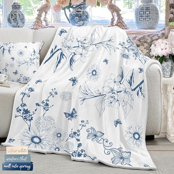 yuboo Blue White Floral Throw Blanket, Chinoiserie Flower Spring Gifts for Women Kids Girls, Soft Flannel Flower Blanket for Nautical French Country Coastal Home Decor, 50 x 60In