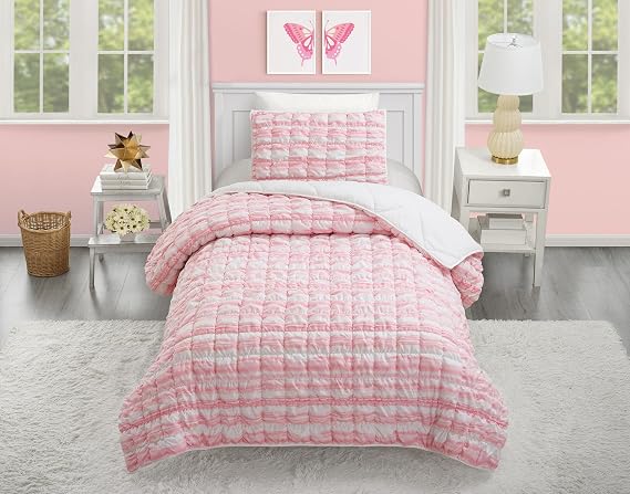 Dreamy Clouds All Seasons Marshmallow Quilt Set, 2 Piece Soft Microfiber Textured Bedding Set for Boys, Girls, Teens - Twin/Twin XL, Puffy Printed Pink